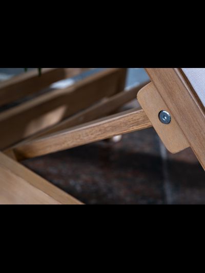 Шезлонг из акации Bungalow