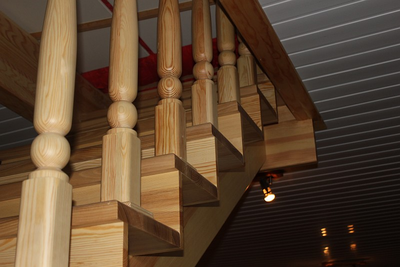 Подступенок лестничный сосна 18мм*20см*100см