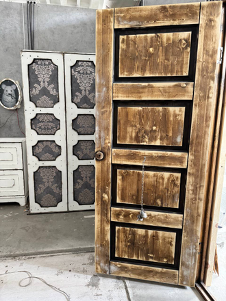 Door without a handle