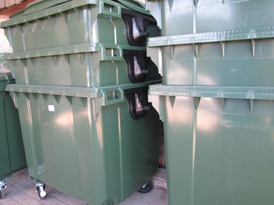 Мусорные контейнеры 1100 л на складе в Пензе