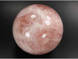 Шар Розовый кварц, Мадагаскар (70 мм, 486 г) №35382