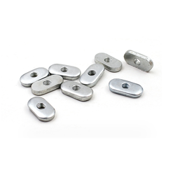 Сухарь пазовый овальный М6 под паз 8.6 мм.