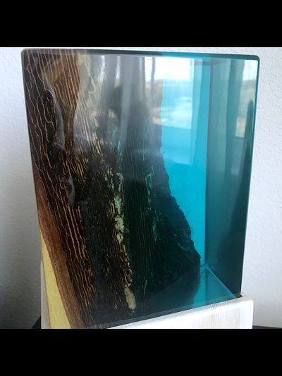 Светильник ночник из дерева и смолы &quot;Риф&quot;