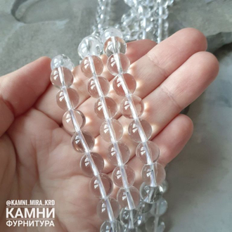 Горный хрусталь чистый, с редкими включениями, шары 6,3-6,5/9,8-10/12 мм, цена за нить 19 см