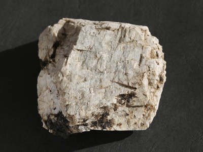 Лунный камень, Россия, Южный Урал (80*78*36 мм, 304 г) №17821