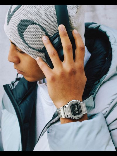 Часы Casio G-Shock GMW-BZ5000D-1