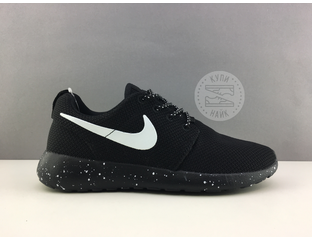 All black nike roshe run top