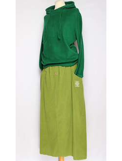 ЮБКА "Вельвет карманы и нашивка1" яблоко до р.56