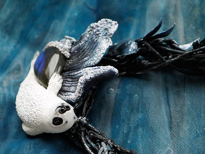 "Песнь моря. Перерождение белька" - колье в северном стиле с натуральным лабрадором и шёлком