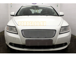 Защита радиатора Volvo S40 II (рестайлинг) 2007-2012 3D chrome верх (устанавливается вместо штатной)