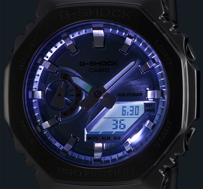 Часы Casio G-Shock GM-2110D-8A