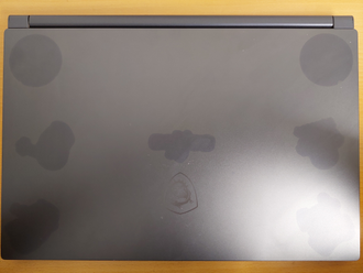 MSI STEALTH 15M A11SEK-206XRU ( 15.6 FHD IPS 144Hz I7-1185G7 RTX2060(6Gb) 16Gb 512SSD )