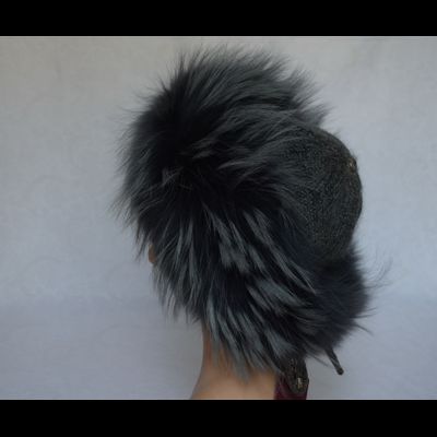 Вязаная шапка с мехом енота Vizio Италия 5872 CCP