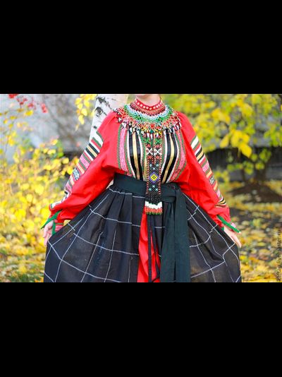 Русский народный женский костюм "Паневный комплекс"
