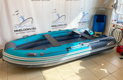 Моторная лодка SKAT TRITON 390