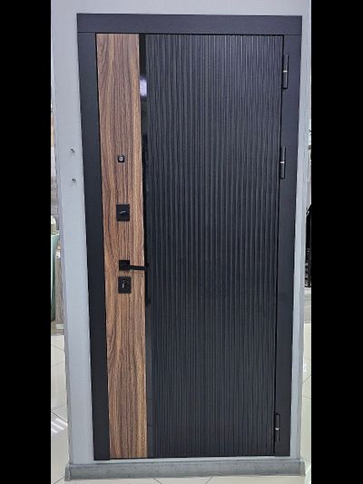 ЙОШКАР-ОЛА (РОССИЯ). СИРИУС 108 мм. ТРЕХКОНТУРНАЯ. ШАГРЕНЬ ЧЕРНАЯ+ДУБ НАТУРАЛЬНЫЙ/ БЕЛЫЙ МАТОВЫЙ.