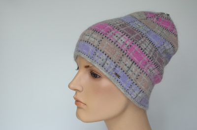shapka-v-kletku-raznotsvetnaya-vizio-italiya-1038-cy