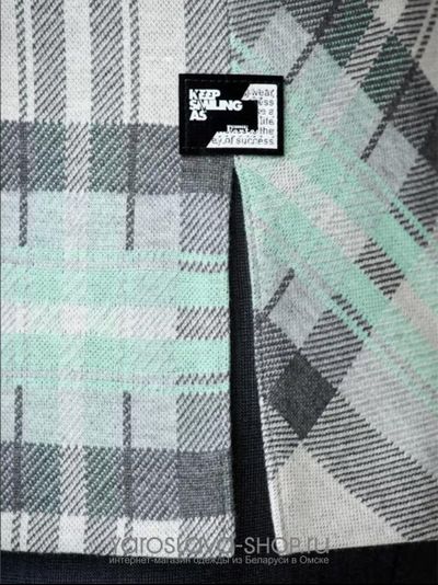 Трикотажная туника мятно-серого цвета в крупную клетку