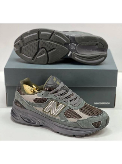 New Balance 2010 Khaki Dark Moss