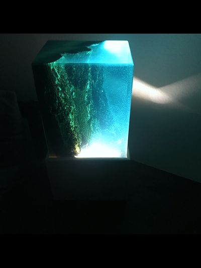 Светильник ночник из дерева и смолы &quot;Риф&quot;