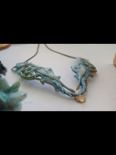 Коллекционное украшение из фарфора - колье с лебедями "Музыка солнечной птицы"