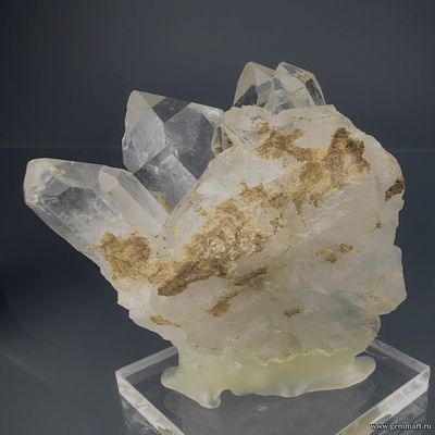 Горный хрусталь, сросток кристаллов с включениями хлорита. Северная Осетия.55*25*50мм