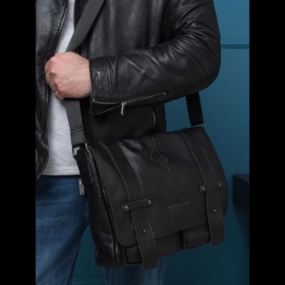 Кожаная мужская сумка Madruzzo black (арт. 5068-01)