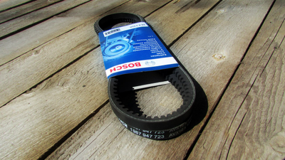 Ремень клиновой зубчатый (1350х10) генератора под кронштейн переноса 1.2-1.6