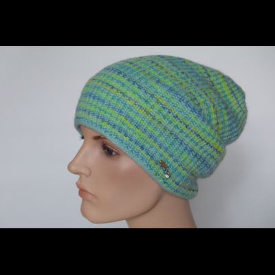 Зеленая разноцветная шапка вязаная Vizio Италия 6914 CL
