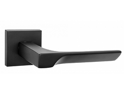 Ручки дверные Renz РУМО черного цвета