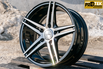 Комплект дисков R16 7,0J ET+35 5*114,3 Vossen VPS-302 Черный глянец с полированными лучами (G424)