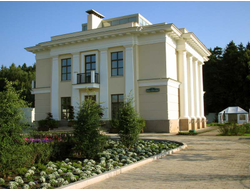 РЕКЛАМА В КОТТЕДЖНОМ ПОСЕЛКЕ «СТОЛЬНОЕ»