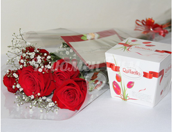 красные розы и конфеты рафаелло заказать доставку набережные челны