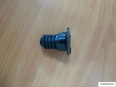 Отбойник капота ВАЗ 2110,2123 (цена за 1шт.)