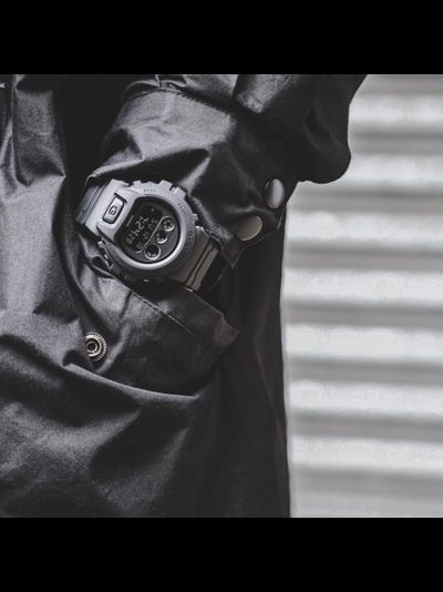 Часы Casio G-Shock DW-6900BBN-1E