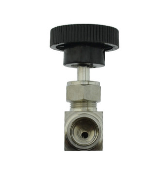 Кран с черным вентилем игольчатый 1/4"