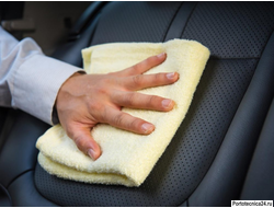 Очистители кожи салона автомобиля