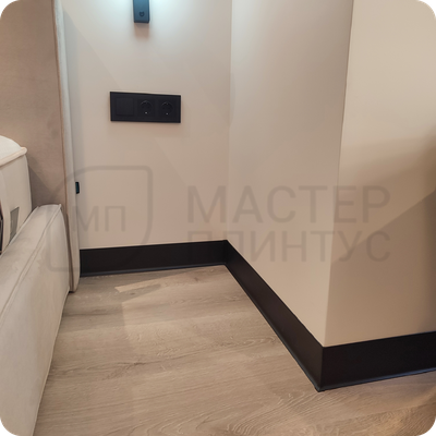 Плинтус алюминиевый ПЛ-100 3000х100х10 мм. Черный муар