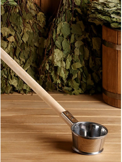 Ковш из нержавеющей стали 0,35л, с деревянной ручкой 60см
