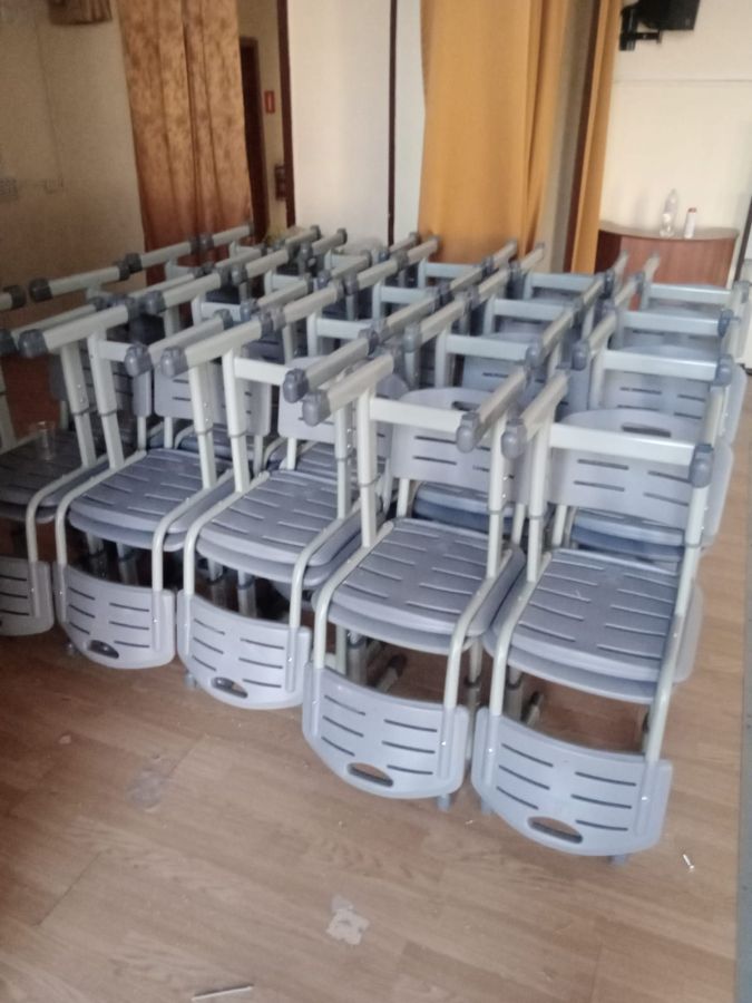 Ученический регулируемый стул