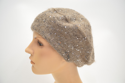 Ореховый женский берет