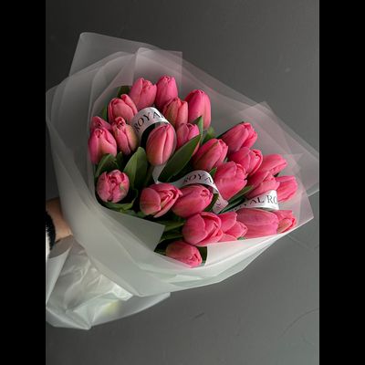 Букет из эксклюзивных тюльпанов "Barbie" 25 шт (модификация 1)