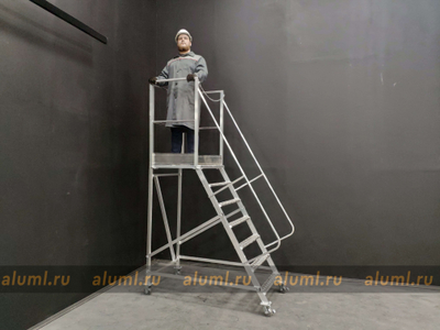 Лестница с площадкой ЛС-1.7