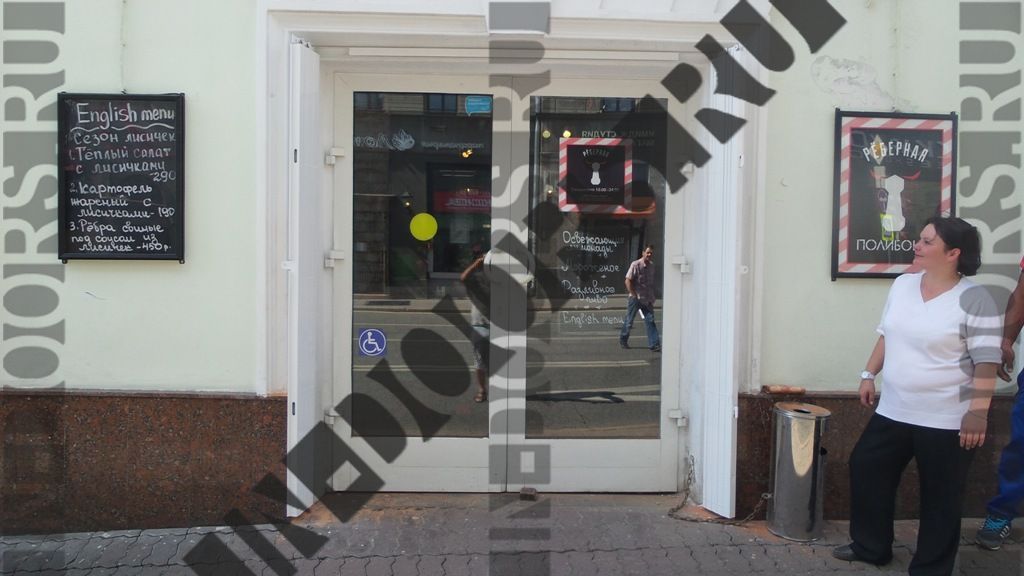 Раздвижные решетки Москва Солянка 4 Рёберная Поли Бонс Гастро Бар 2