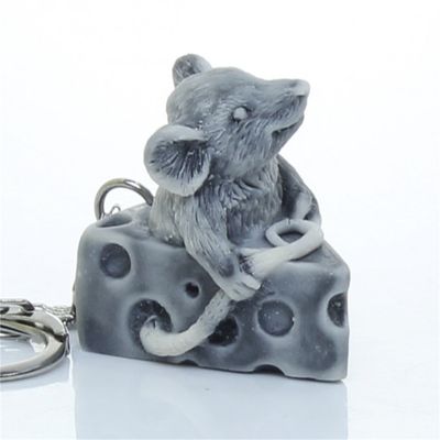 Брелок КРЫСА В СЫРЕ.ОПТ