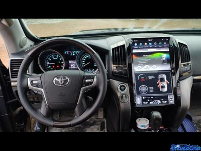 Руль для Toyota Land Cruiser 200 2008-2015 в стиле 2016+