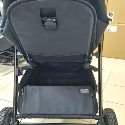 Детская коляска LUXMOM H18 Черный