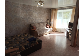 1- комн. квартира посуточно в г. Кызыле, ул. Калинина, д.20