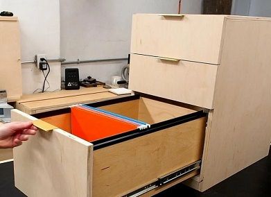 Вызвать мастера для ремонта и починки сломаной мебели IKEA в квартире