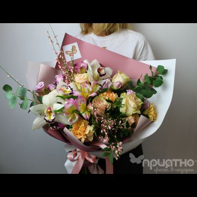 БУКЕТ ЦВЕТОВ № 373